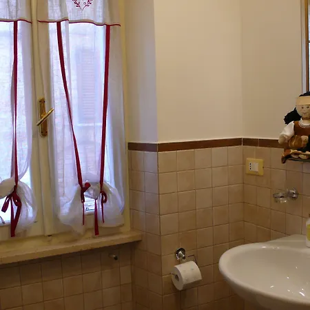 Bed & Breakfast Romantico Serra SantʼAbbondio