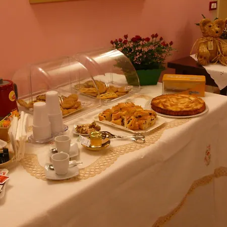 Romantico Bed & Breakfast 3*