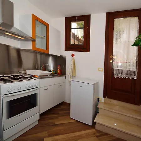 Romantico Serra SantʼAbbondio